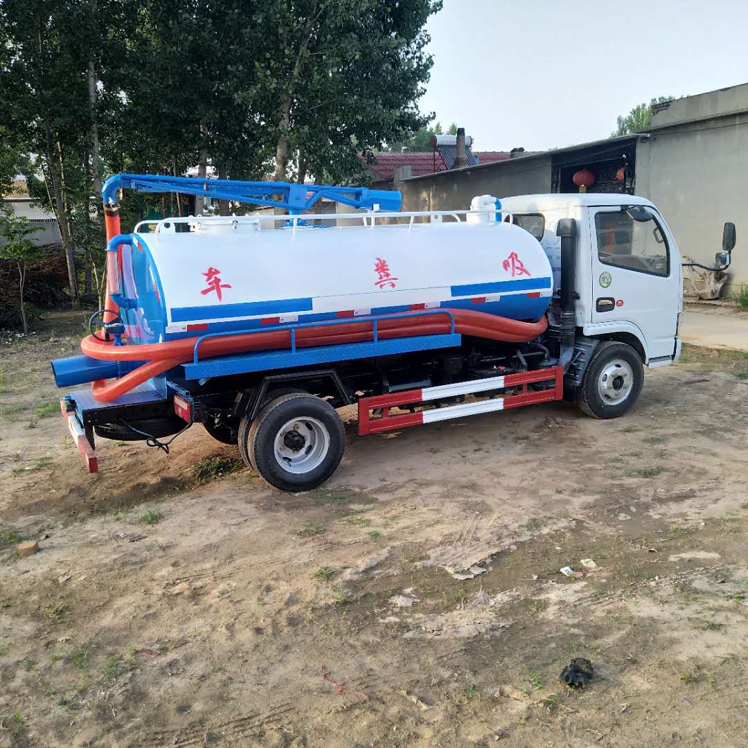 二手吸糞車市場解析 國五帶手續、真空吸糞車與無牌車的選購指南
